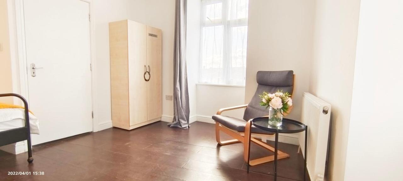 伦敦Acacia Flat 189 In Wembley公寓 外观 照片