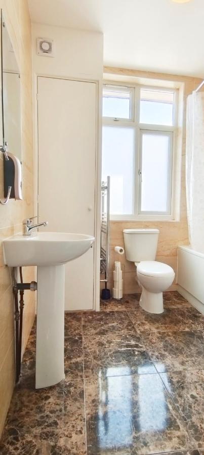 伦敦Acacia Flat 189 In Wembley公寓 外观 照片